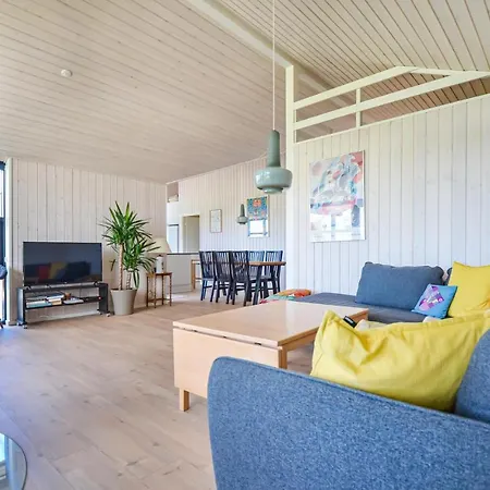 Four-bedroom In Vakantiehuis