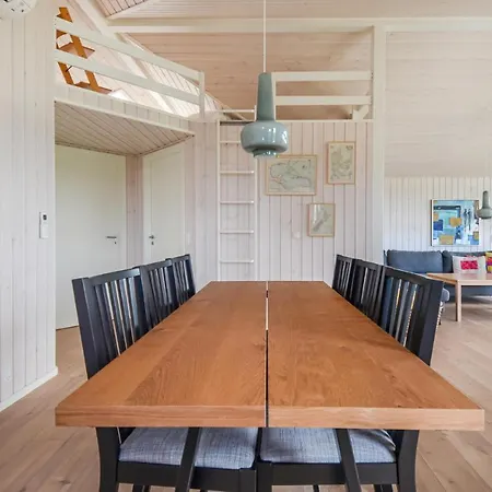 Four-bedroom In Vakantiehuis