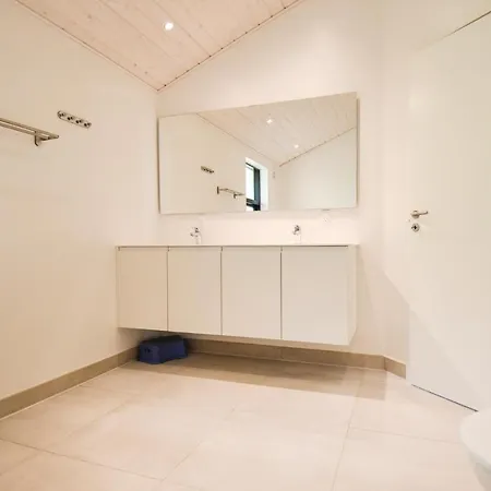 Four-bedroom In Vakantiehuis Ebeltoft